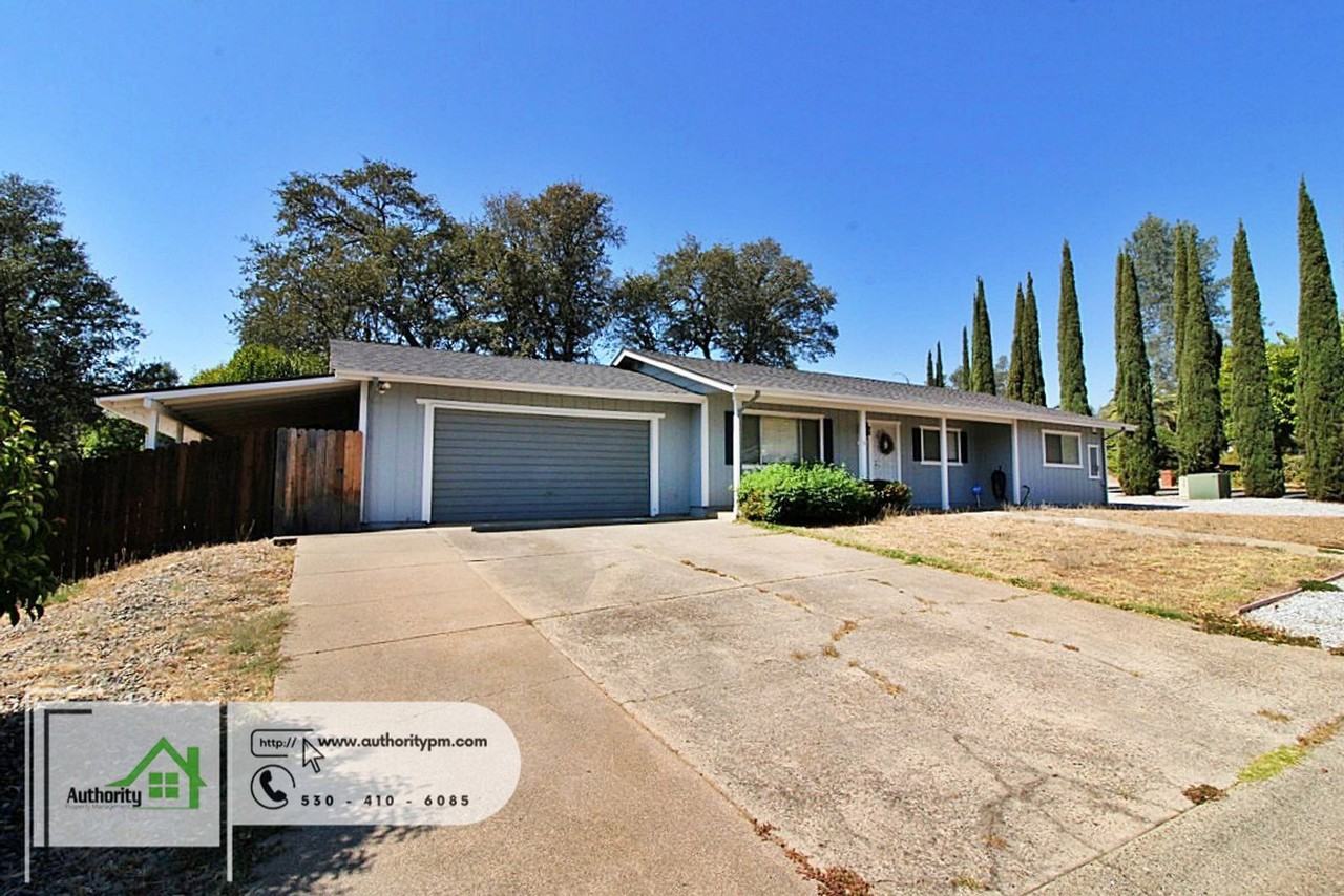 2420 D Alene Ave - Photo 2 of 24
