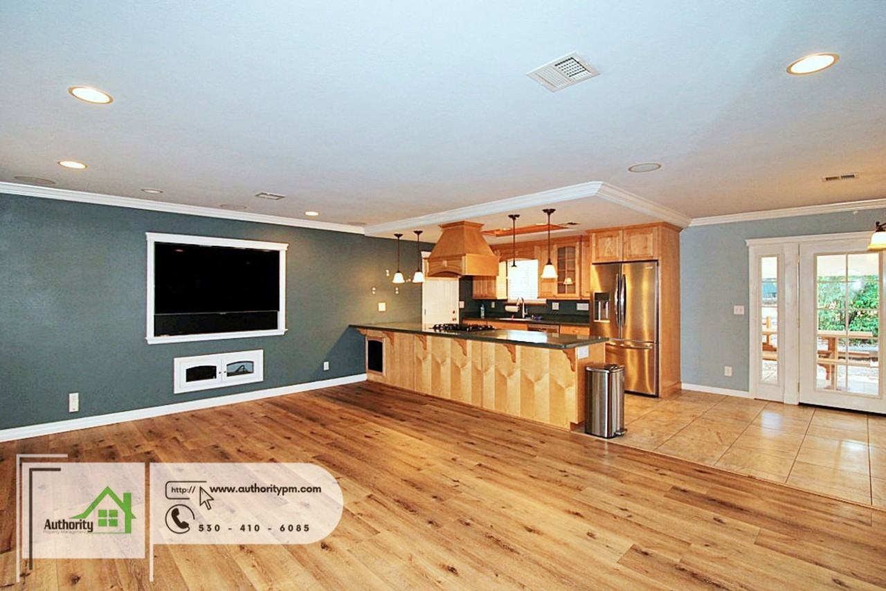 2420 D Alene Ave - Photo 6 of 24