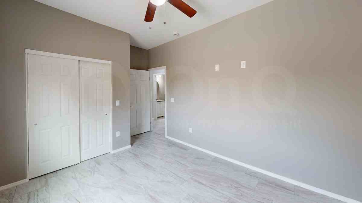 2975 N Walnut Ave #2 - Photo 7 of 11