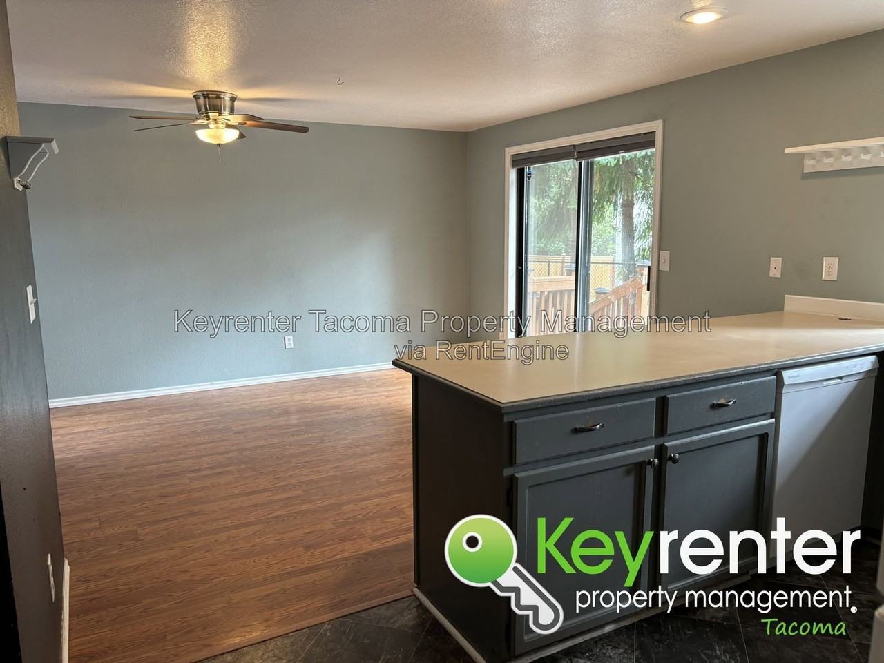 1448 Nw Island Lake Rd - Photo 7 of 32