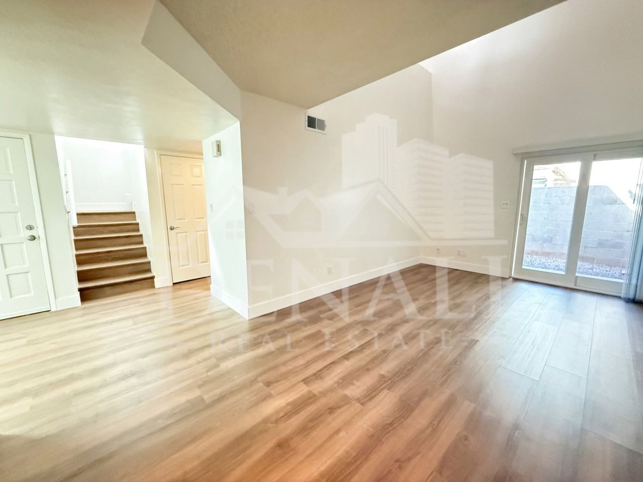 7772 N 19th Dr - Photo 5 of 23