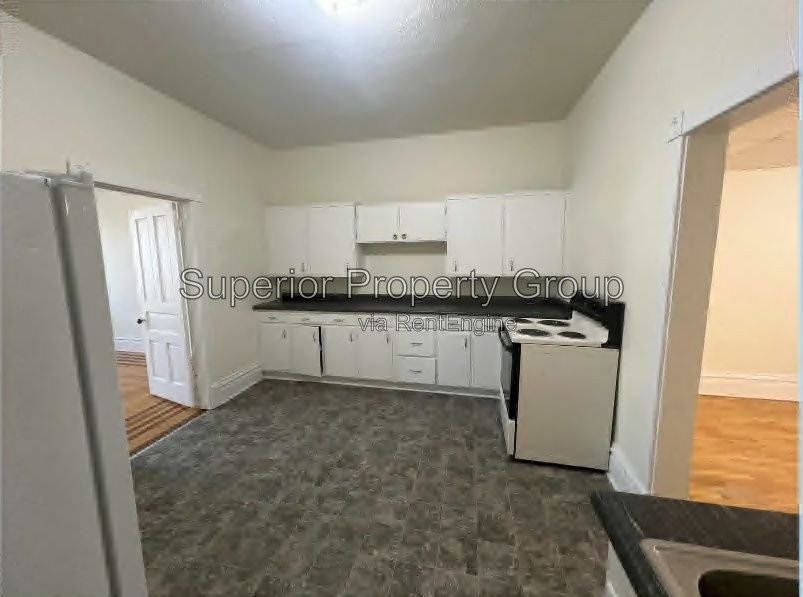 115 N High St #A - Photo 4 of 16