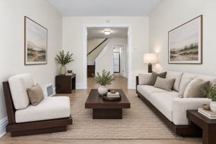 212 Peach St - Photo 1 of 1