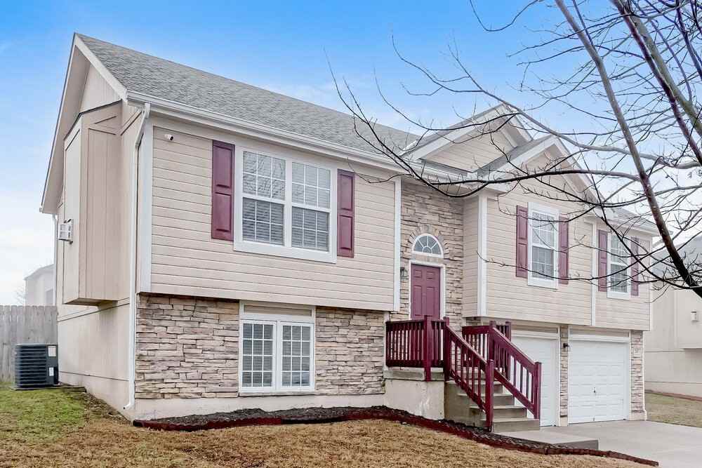 507 Hibiscus Dr - Photo 4 of 17