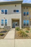 featured image of 809 Ashwood Way