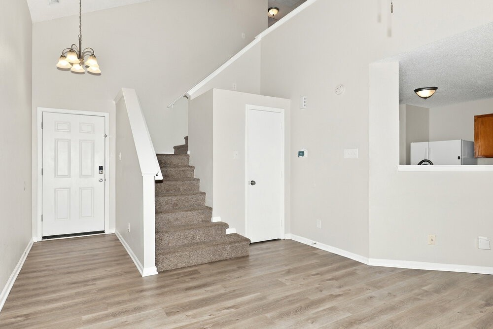 16804 Lowell Dr - Photo 5 of 16