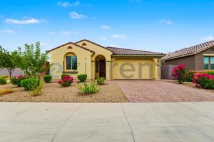 10255 W Piccadilly Rd - Photo 1 of 1