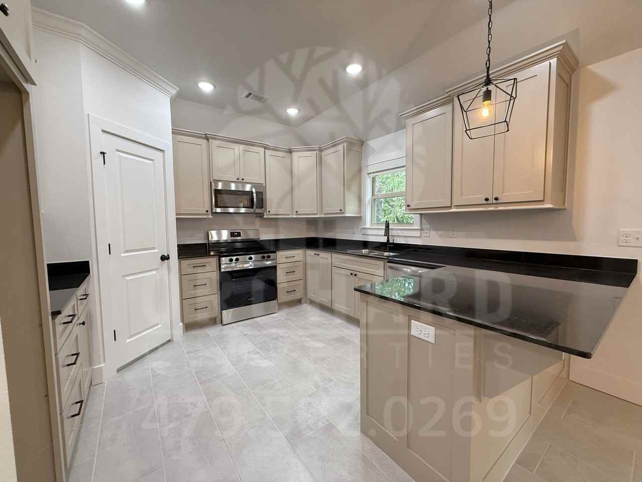 3 Clackmannan Ln - Photo 4 of 18