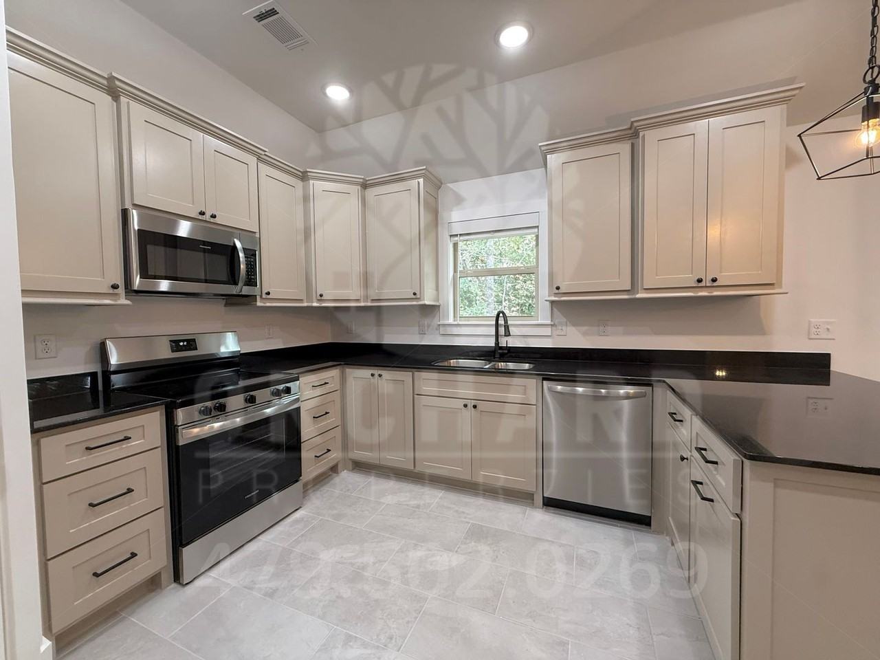 3 Clackmannan Ln - Photo 5 of 18