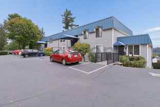 924 Shorewood Dr #A3 - Photo 1 of 1