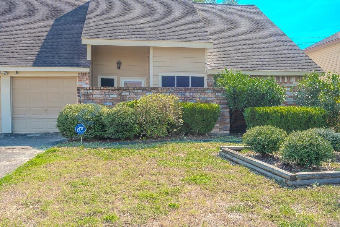 16623 Lost Quail Dr - Photo 4 of 31