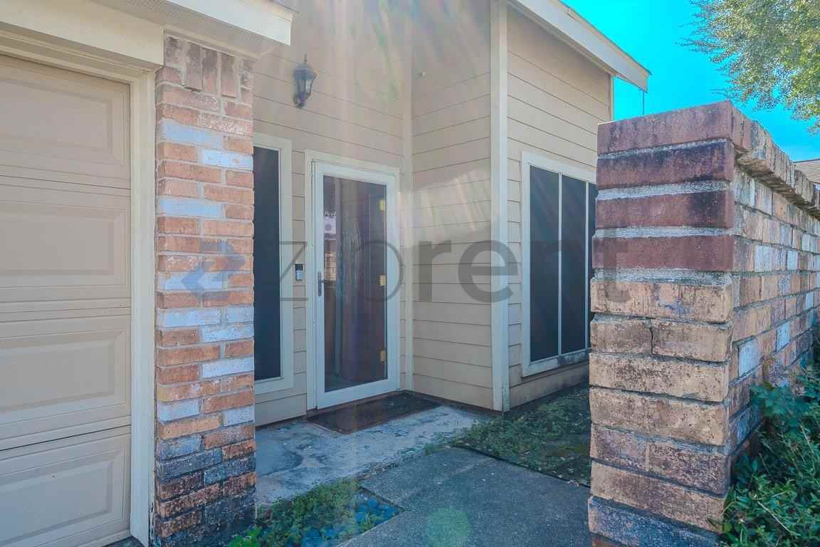 16623 Lost Quail Dr - Photo 5 of 31