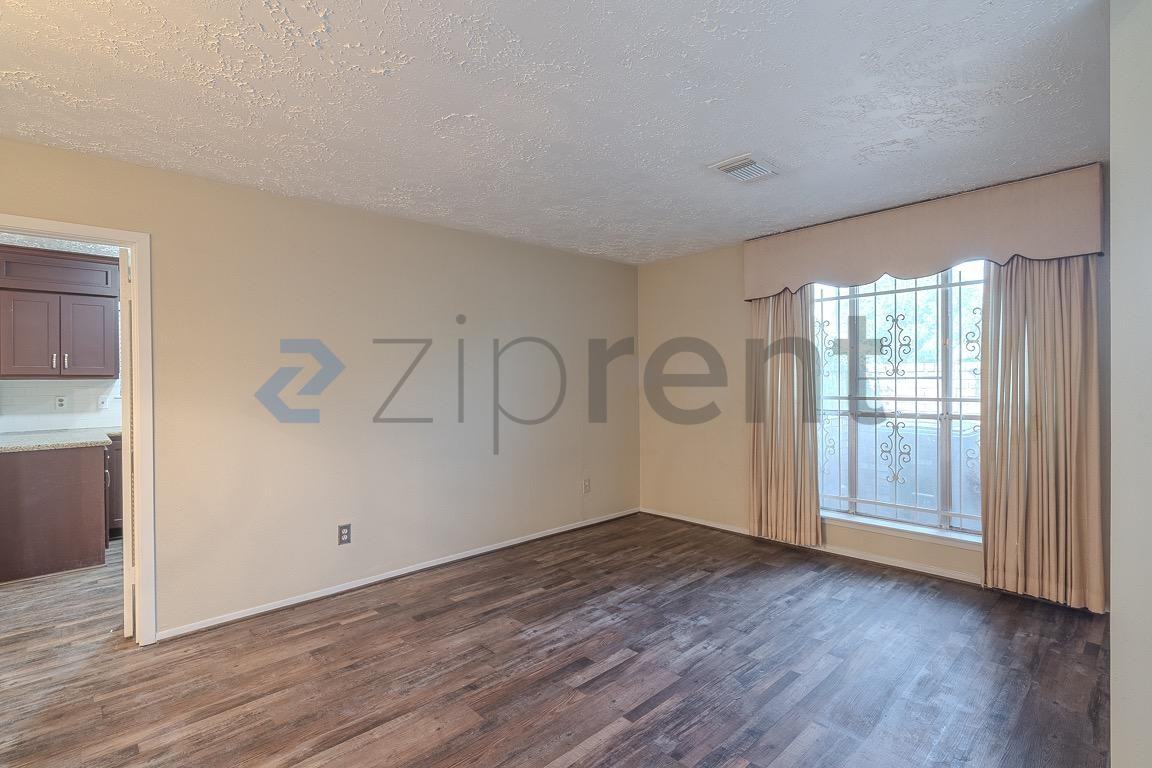 16623 Lost Quail Dr - Photo 7 of 31
