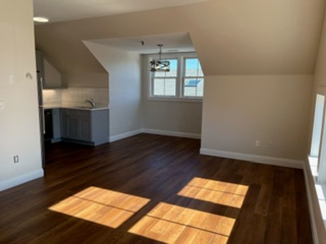 737 Boston Post Rd - Photo 6 of 12