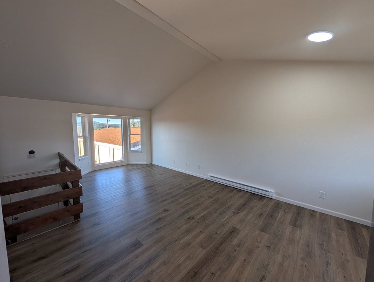 520 Forest Edge Rd Apt D - Photo 4 of 16