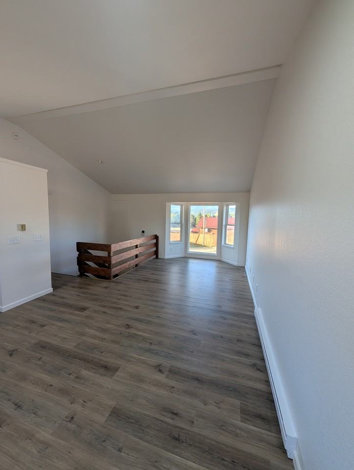 520 Forest Edge Rd Apt D - Photo 6 of 16