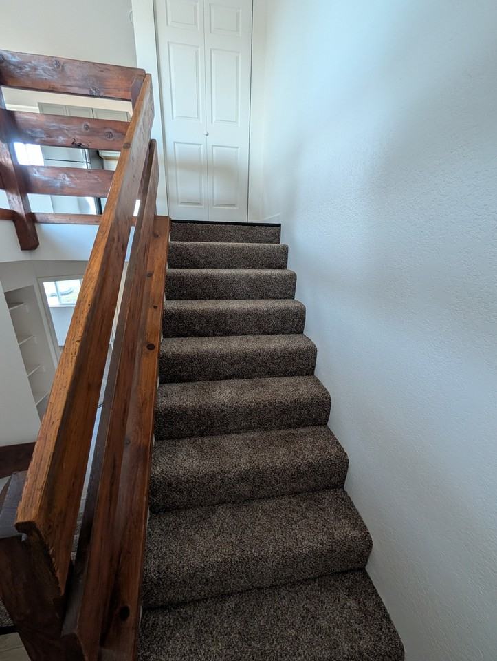 520 Forest Edge Rd Apt D - Photo 7 of 16