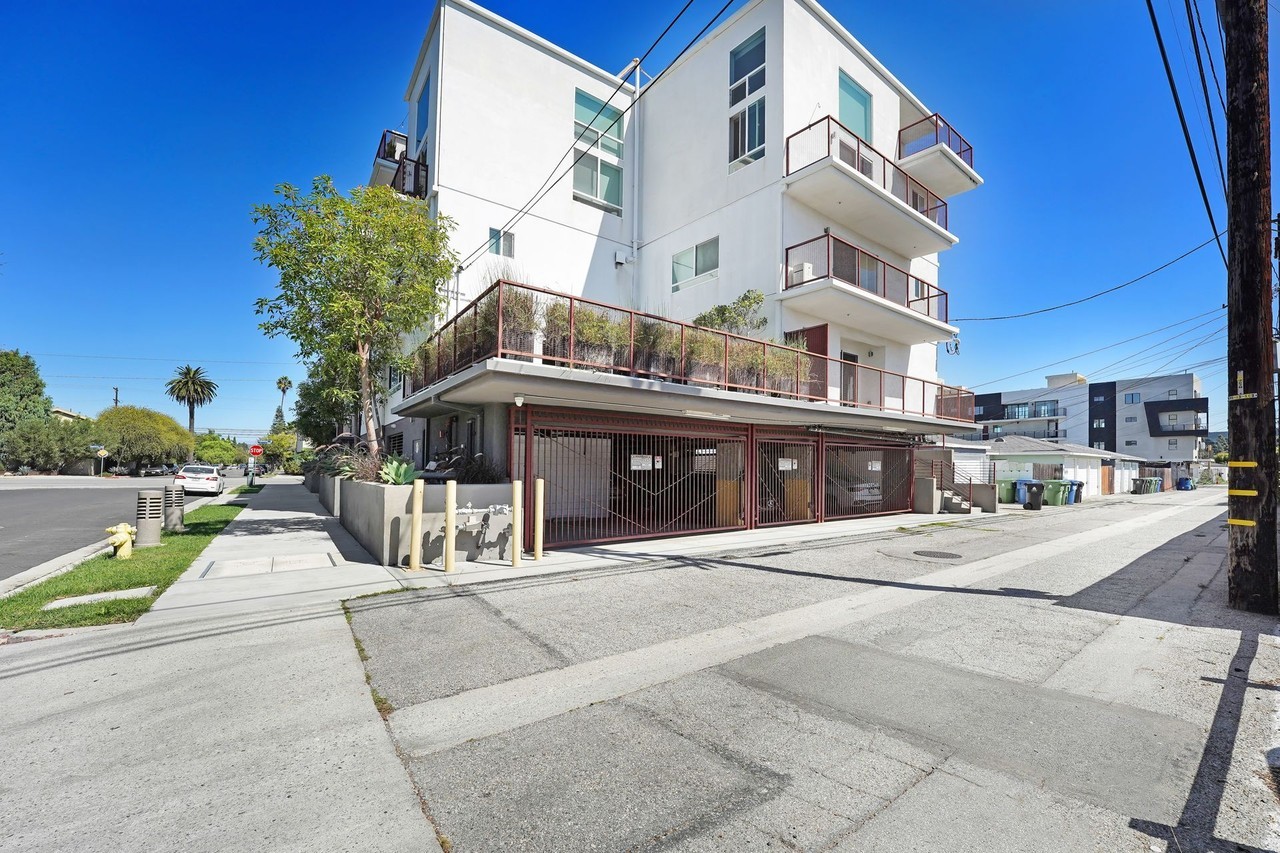 5455 Inglewood Blvd. - Photo 4 of 5
