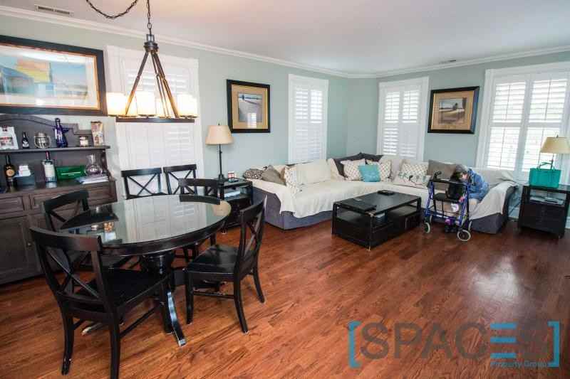 1400 Wesley Ave - Photo 2 of 8
