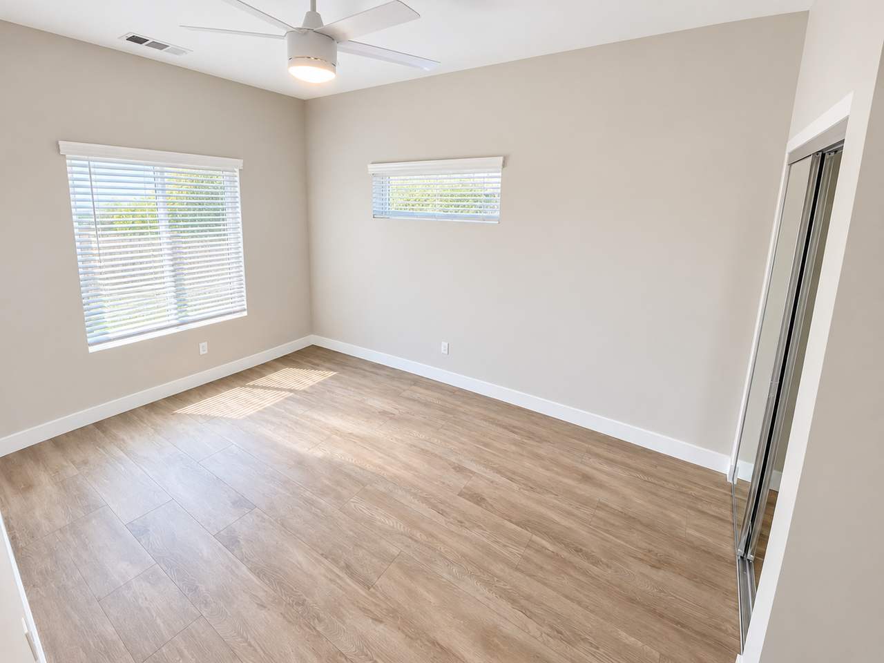 4790 63rd St - Photo 7 of 18