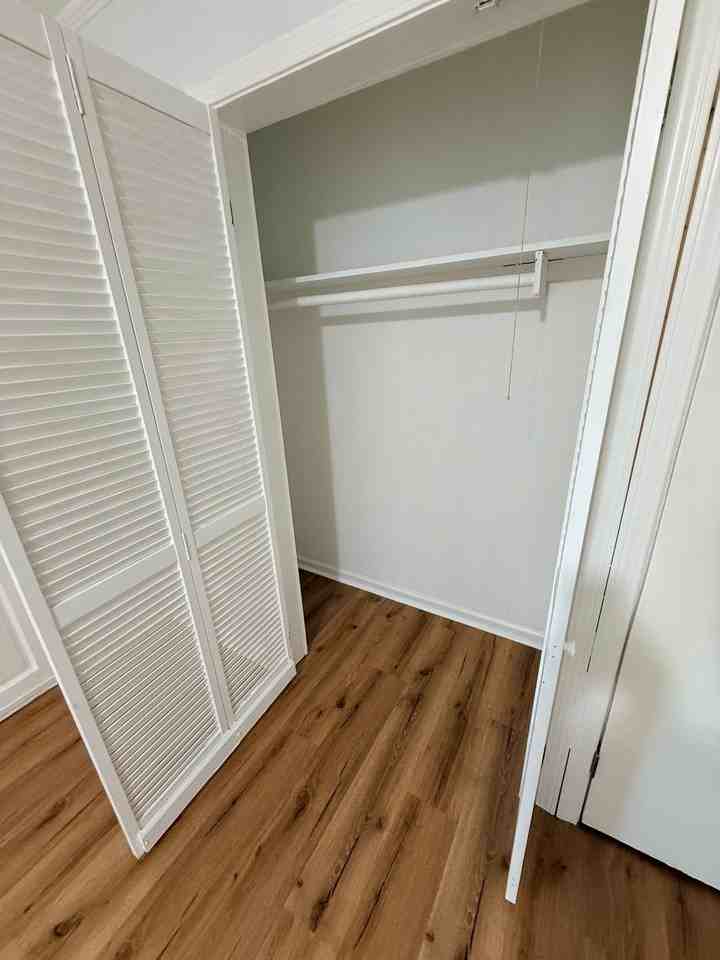 3701 33rd St - Photo 7 of 12