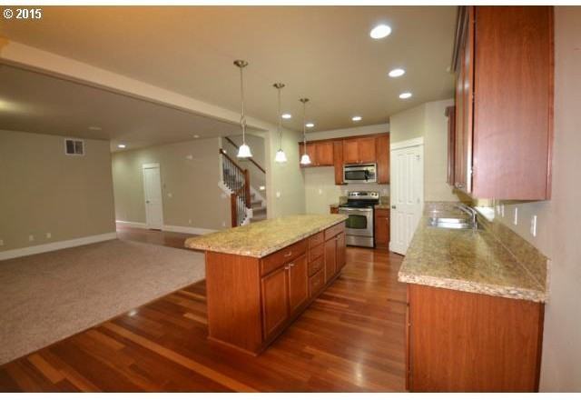 5717 Nw Lark Meadow Ter - Photo 5 of 15