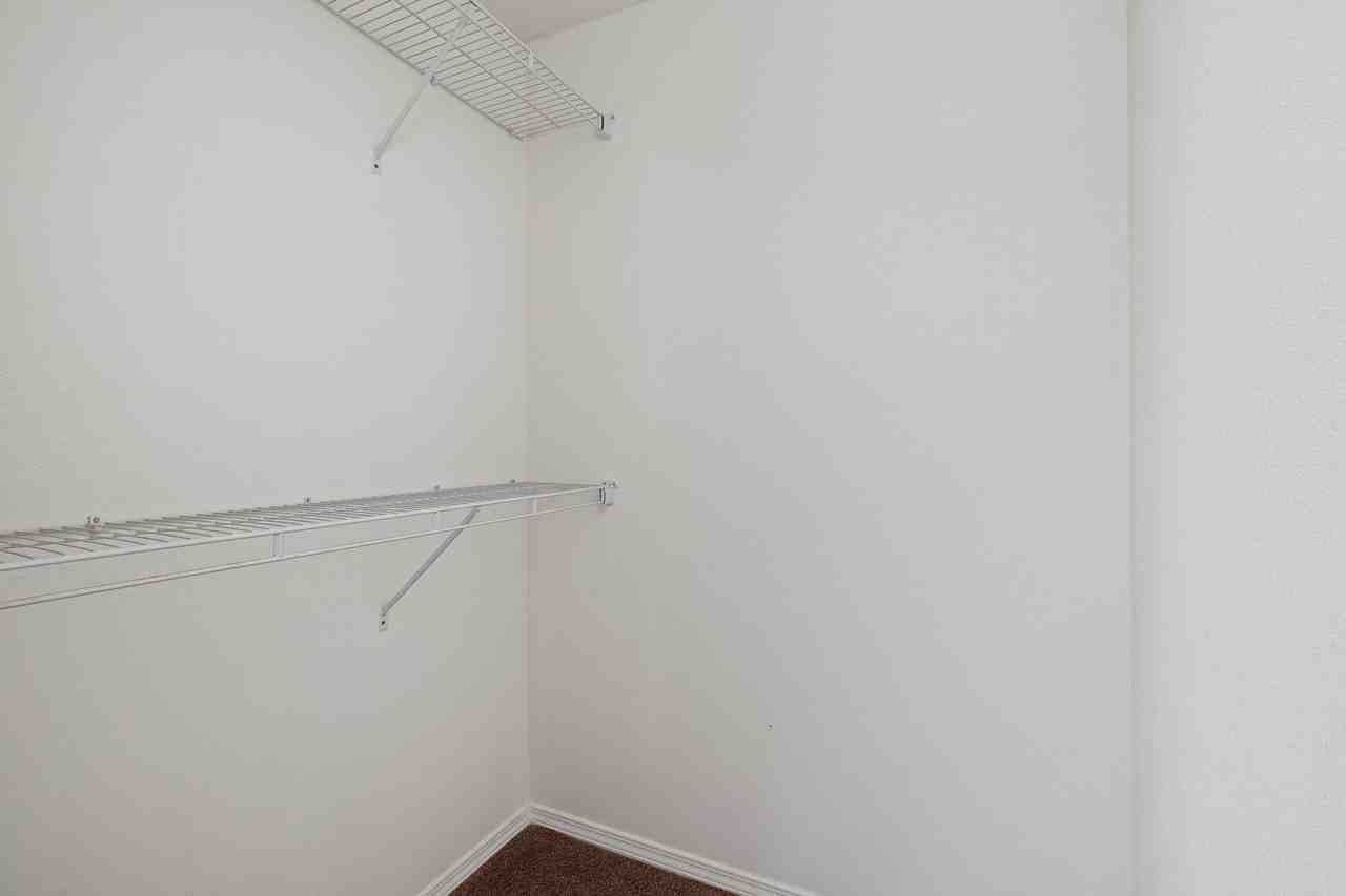 1904 S Bryson Cir - Photo 3 of 10