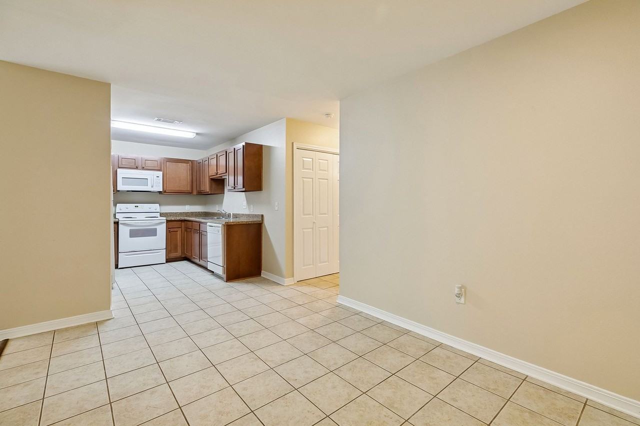 103 Covington Meadow Cir #H - Photo 6 of 18