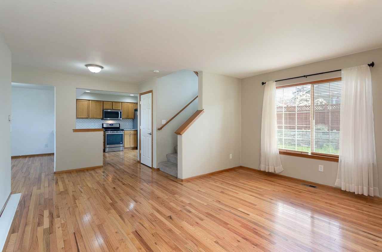 4715 Bedford Ave - Photo 5 of 29