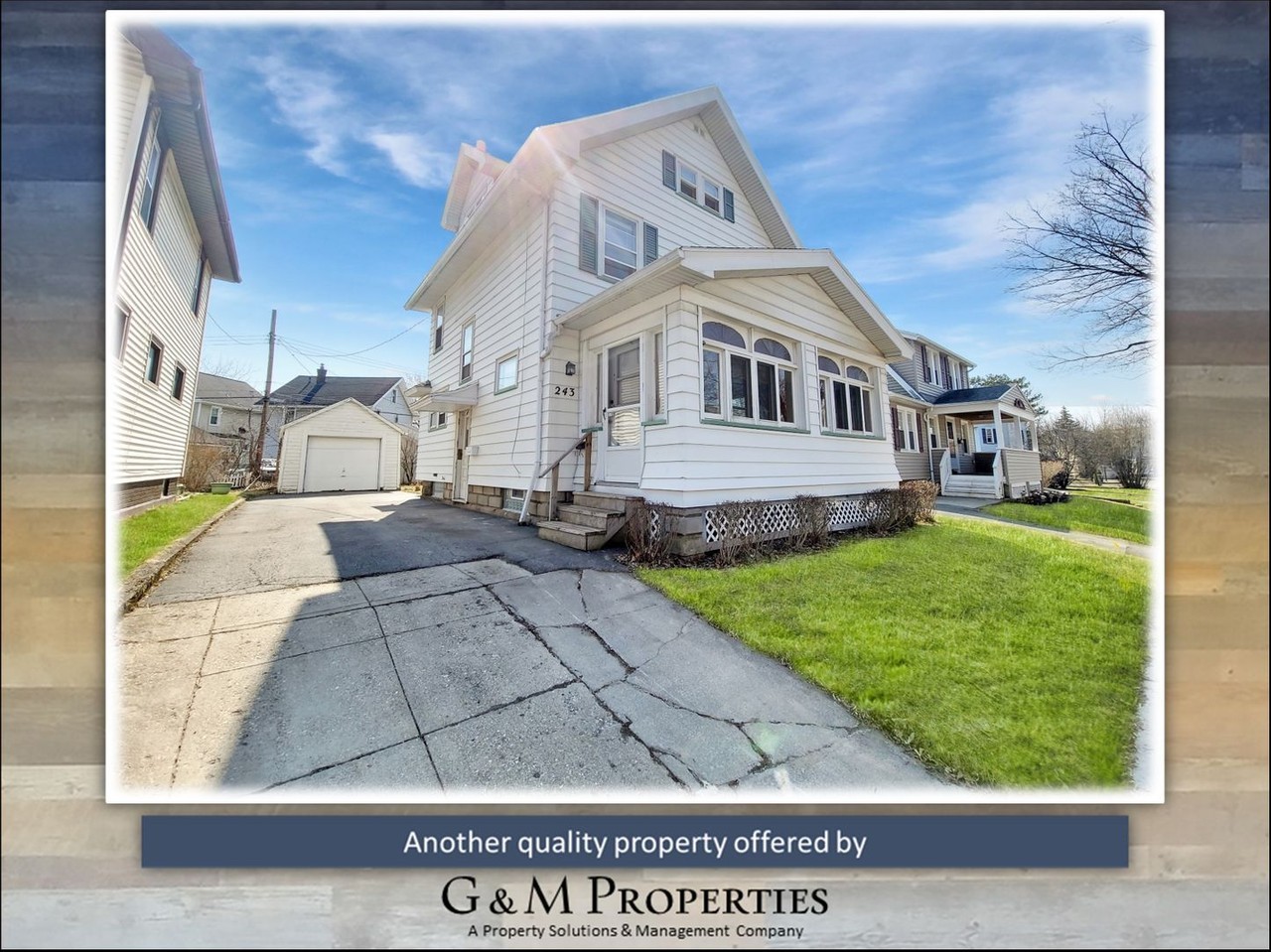 243 Winbourne Rd - Photo 5 of 33