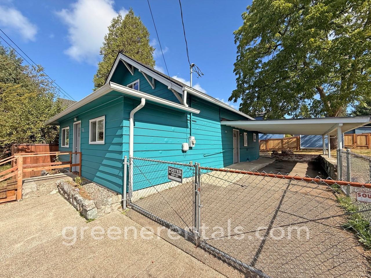 526 S Main St - Photo 2 of 30