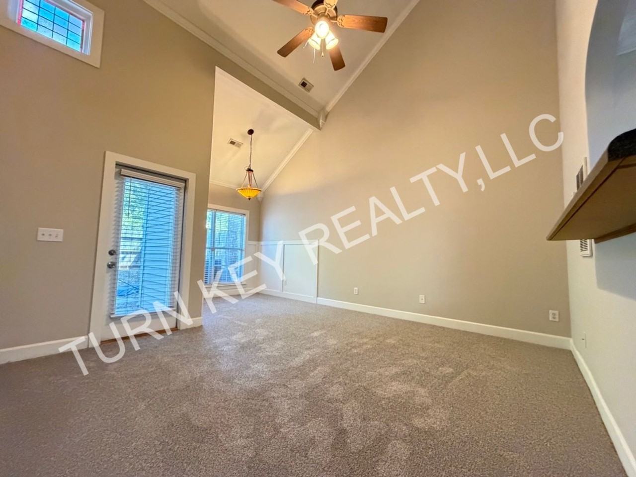 113 Little John Cir - Photo 3 of 14