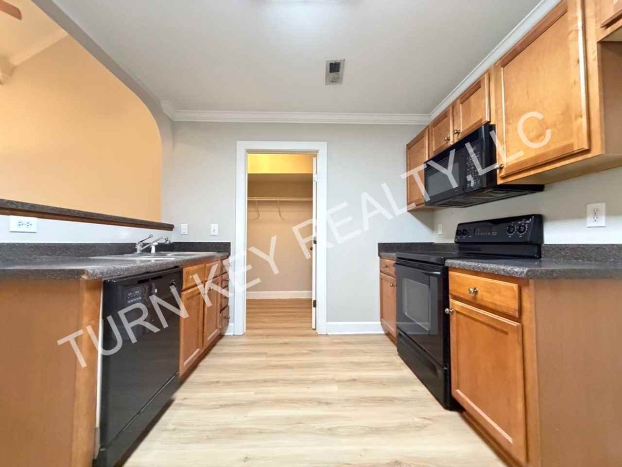 113 Little John Cir - Photo 5 of 14