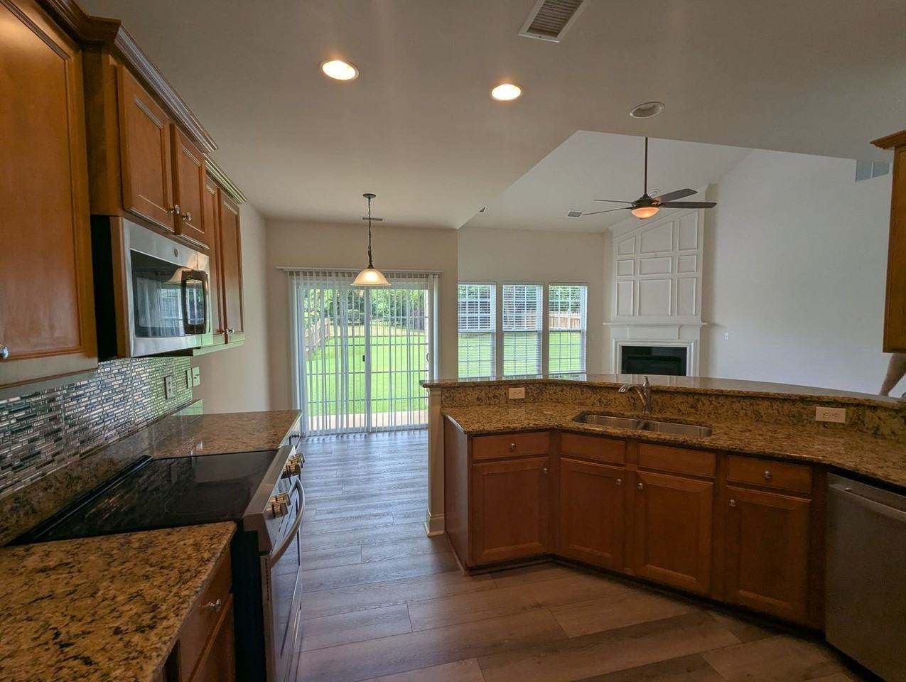 10787 Edgepine Ln Nw - Photo 7 of 19