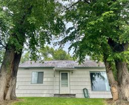 714 Sw 30th St - Photo 1 of 1
