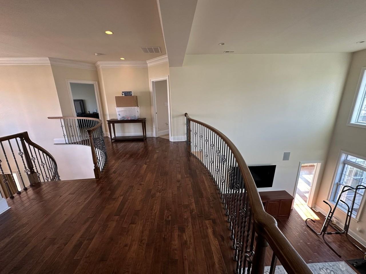 124 Odyssey Dr - Photo 4 of 30