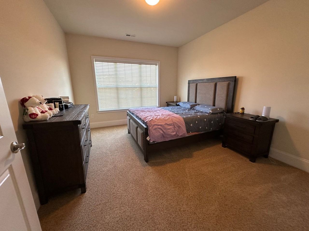 124 Odyssey Dr - Photo 6 of 30