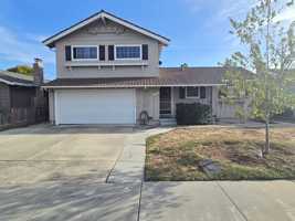 featured image of 2756 Donovan Ave