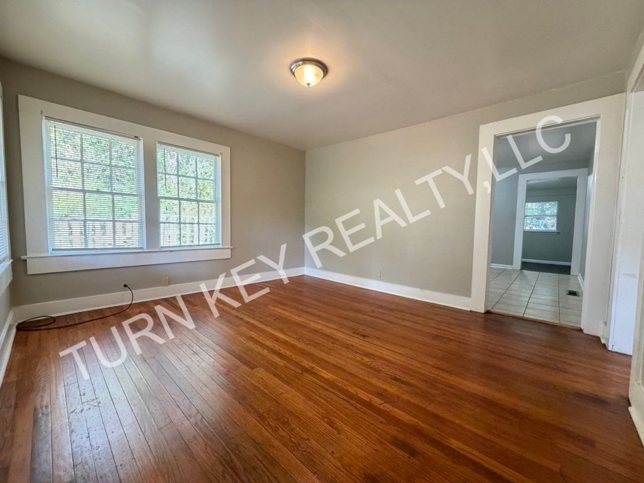 511 Tupelo Way - Photo 2 of 11