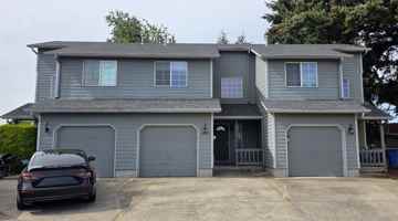 featured image of 4022 Holly Ct Ne