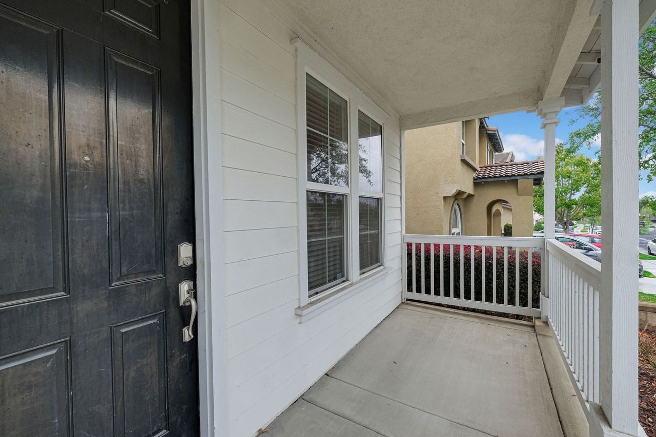 33310 Wallace Way - Photo 4 of 20