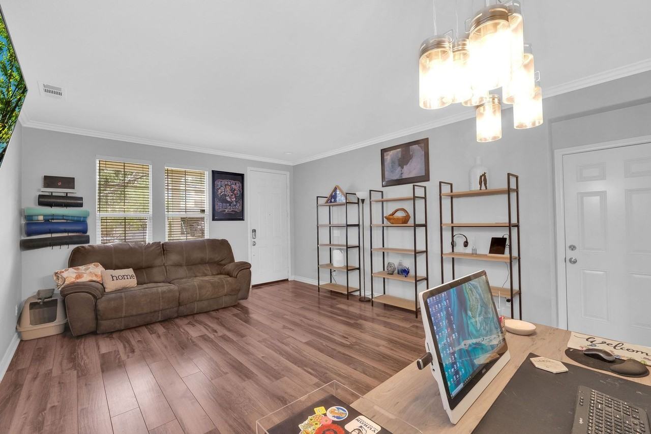 33310 Wallace Way - Photo 5 of 20