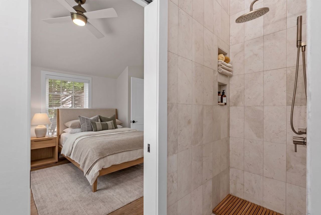 2 Donnybrook Ave - Photo 3 of 20