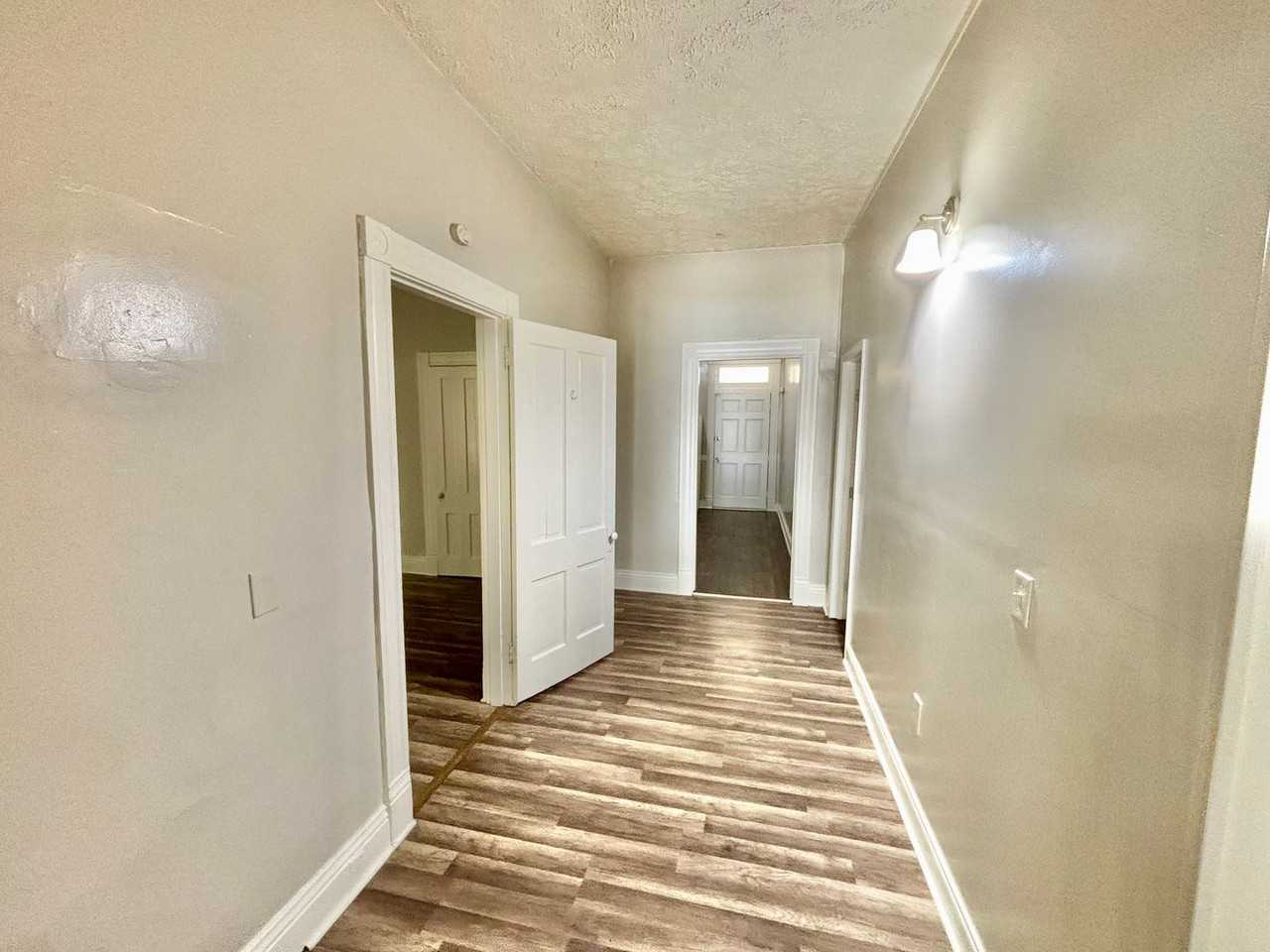 2612 Hale Ave - Photo 3 of 10