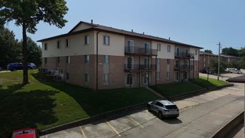 featured image of 905 Southwest Blvd