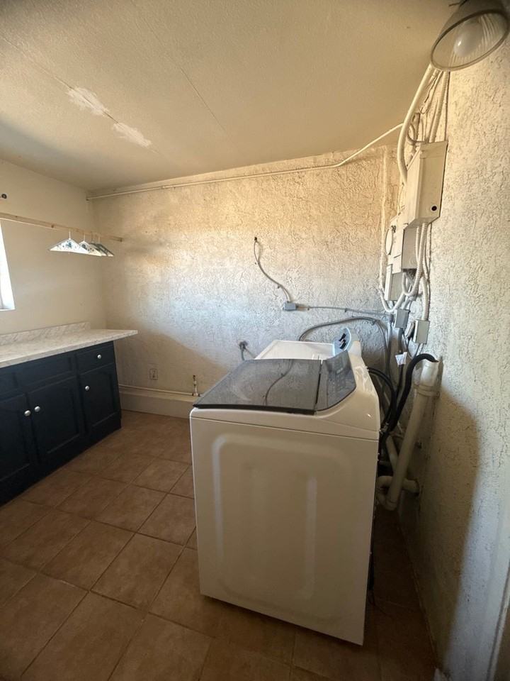 426 Southwind Dr - Photo 6 of 12