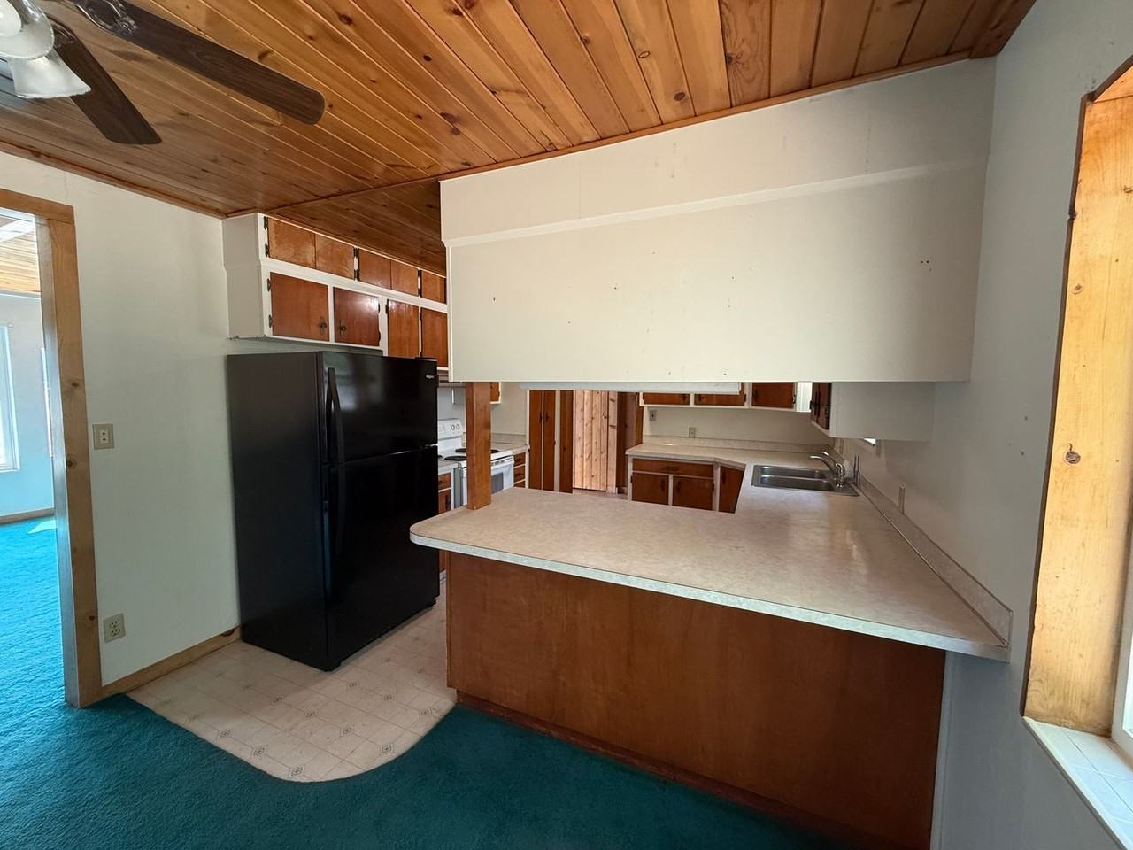 149927 Midstate Rd - Photo 2 of 34