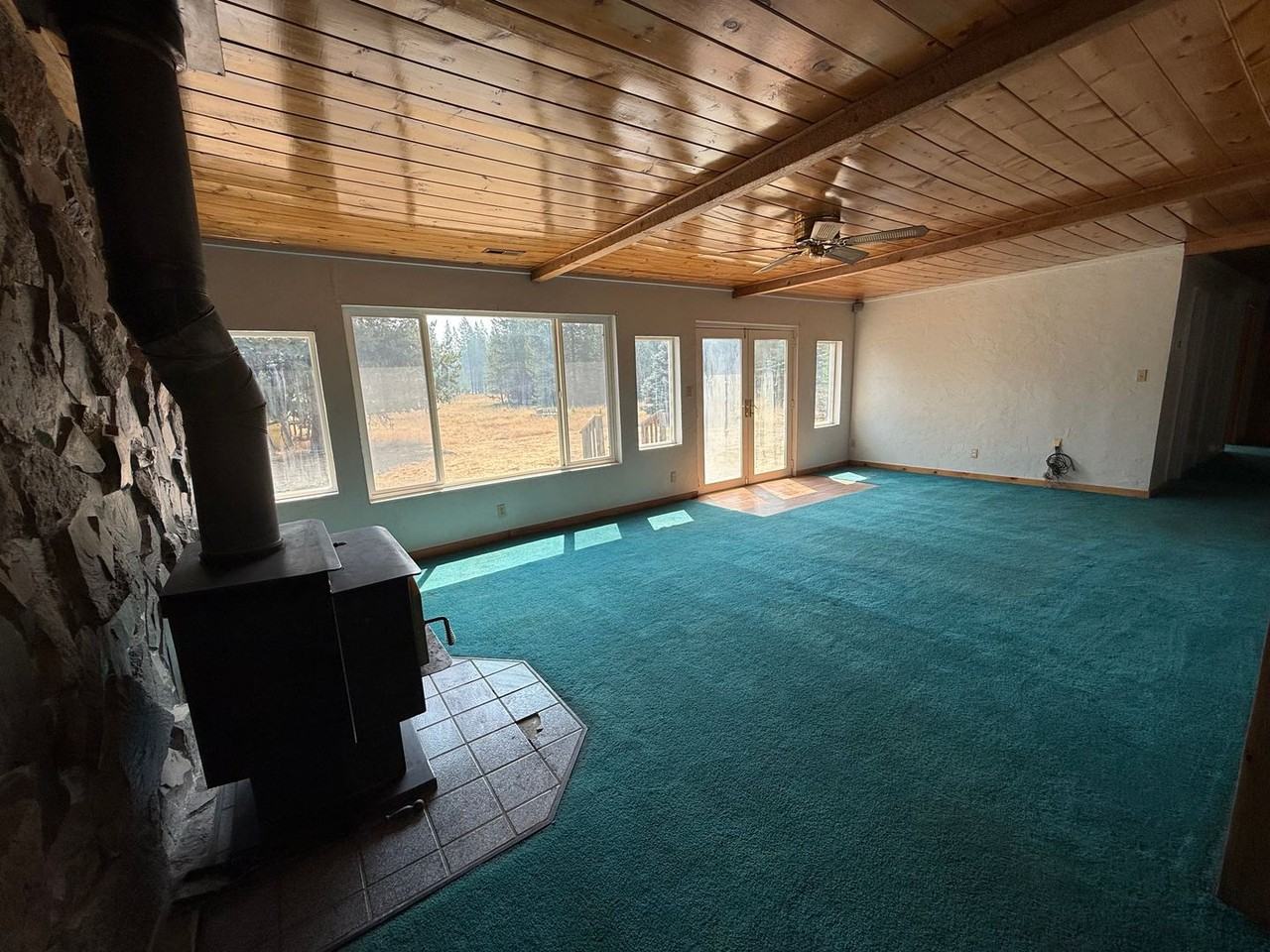 149927 Midstate Rd - Photo 3 of 34