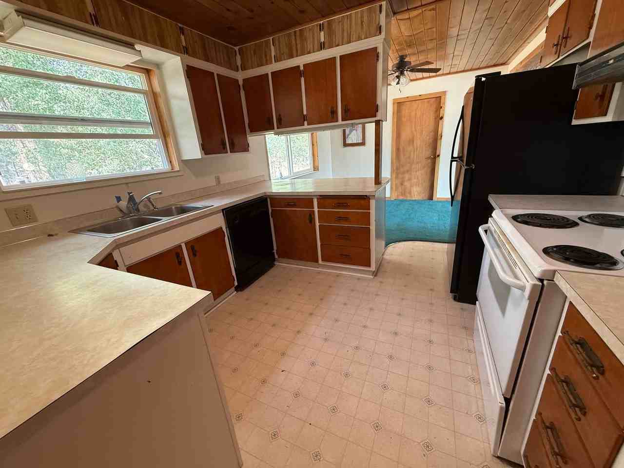 149927 Midstate Rd - Photo 6 of 34
