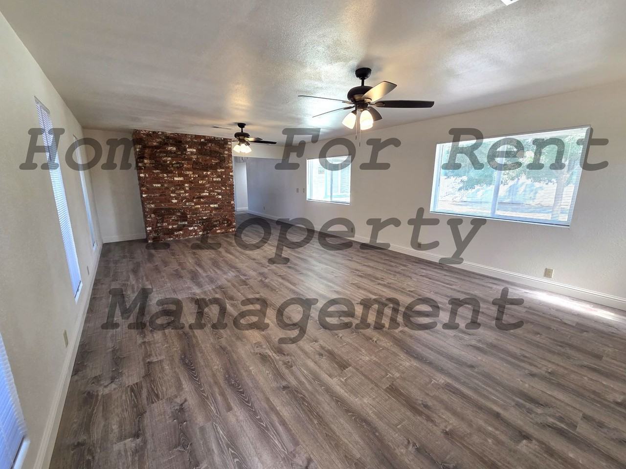 711 Sandra Ln - Photo 4 of 19
